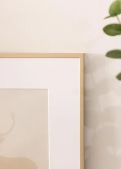 Aluminiumsramme Messing 50x70 cm - Passepartout Hvid 33x56 cm