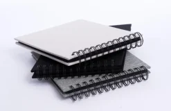 Base Line Canvas Wire-O Sort 23x17 cm (40 Sorte sider / 20 Ark)