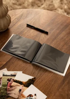 Grindy Fotoalbum - 24 Billeder i 11x15 cm