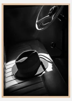 Hat in car Plakat (21x29.7 cm (A4))