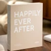 KAILA HAPPILY EVER AFTER Creme - Coffee Table Photo Album (60 Sorte Sidor)