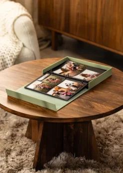 KAILA HI LITTLE ONE Mint - Coffee Table Photo Album (60 Sorte Sidere)
