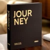 KAILA JOURNEY Black - Coffee Table Photo Album (60 Sorte Sidor)
