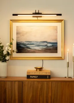 KAILA Lumos Billedbelysning 68 cm - Sort