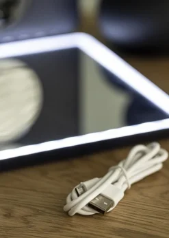 KAILA Makeupspejl Travel LED Genopladelig Sort 19x25 cm