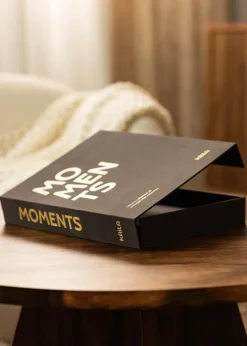 KAILA MOMENTS Black - Coffee Table Photo Album (60 Sorte Sider / 30 Blade)