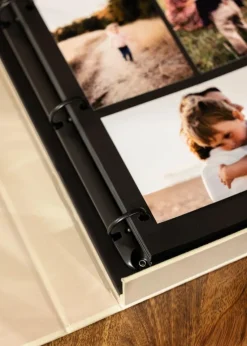 KAILA MON AMOUR - Coffee Table Photo Album (60 Sorte Sider / 30 Blade)