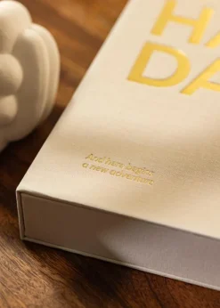 KAILA OH HAPPY DAY Creme - Coffee Table Photo Album (60 Sorte Sidere)