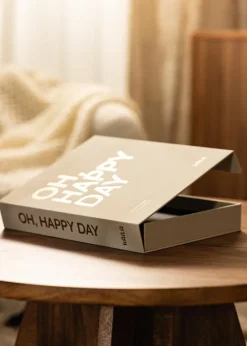 KAILA OH HAPPY DAY Creme - Coffee Table Photo Album (60 Sorte Sidere)