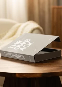 KAILA THROWBACK Dark Greige - Coffee Table Photo Album (60 Sorte Sider)
