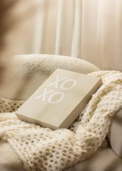 KAILA XOXO Greige - Coffee Table Photo Album (60 Sorte Sider / 30 Blade)