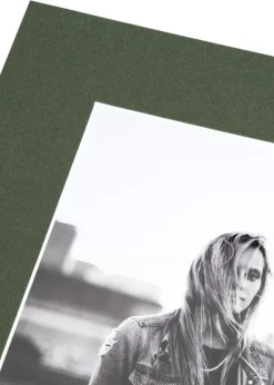 Passepartout Mosgrøn (Hvid kerne) - Bestilt efter mål