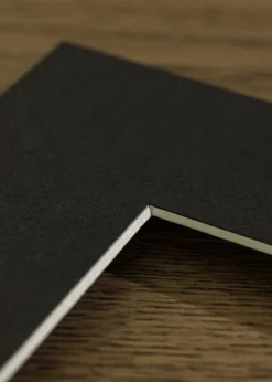 Passepartout Sort Standard (Hvid Kerne) 20x25 cm (11,7x16,8)