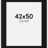 Passepartout Sort Standard (Hvid kerne) 42x50 cm (32x40)