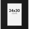 Passepartout Sort Standard (Hvid kerne) 24x30 cm (12x19)