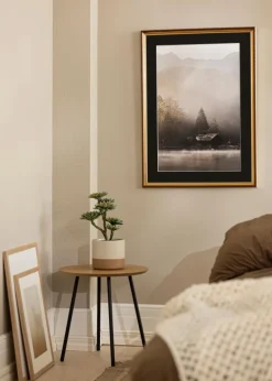 Ramme Abisko Guld 70x100 cm - Passepartout Sort 62x85 cm