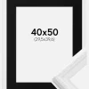 Ramme Abisko Hvid 40x50 cm - Passepartout Sort 12x16 inches