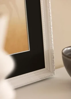 Ramme Abisko Hvid 40x50 cm - Passepartout Sort 12x16 inches