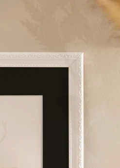 Ramme Abisko Hvid 40x50 cm - Passepartout Sort 27,5x37 cm