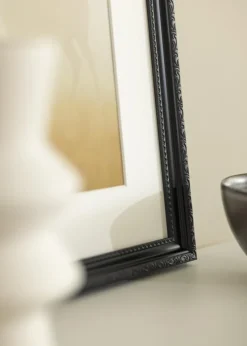 Ramme Abisko Sort 60x90 cm - Passepartout Hvid 50x80 cm