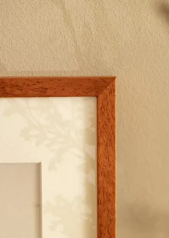 Ramme Ares Kirsebær 50x70 cm - Passepartout Hvid 40x61 cm