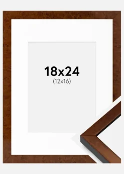 Ramme Ares valnød 18x24 cm - Passepartout Hvid 13x17 cm