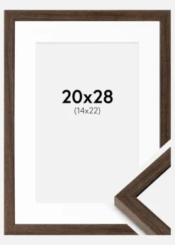 Ramme Ares Valnød 20x28 cm - Passepartout Hvid 15x23 cm