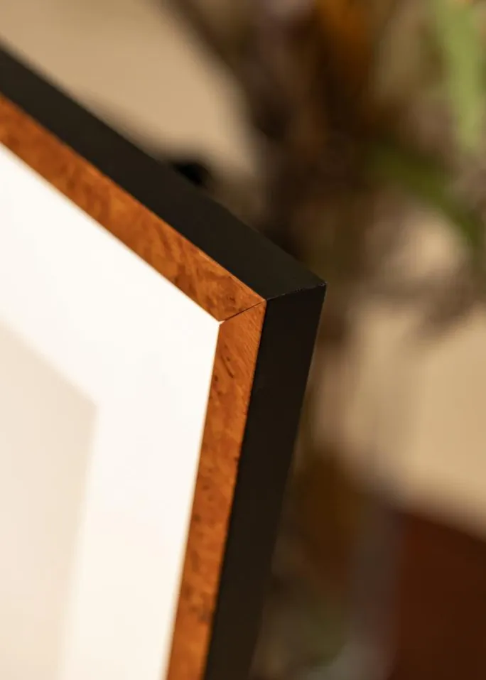 Ramme Ares valnød 45x60 cm - Passepartout Hvid B3 353x500 mm