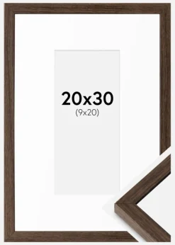 Ramme Ares Valnød 20x30 cm - Passepartout Hvid 10x21 cm