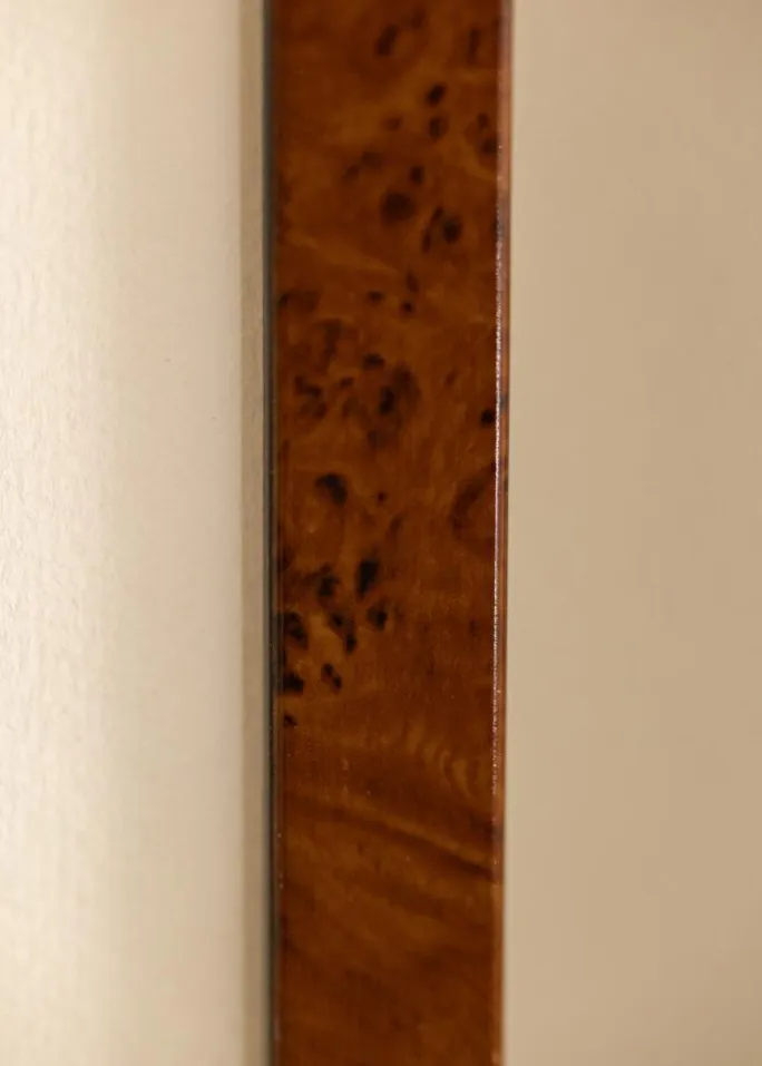 Ramme Ares valnød 30x40 cm - Passepartout Hvid 20x28 cm