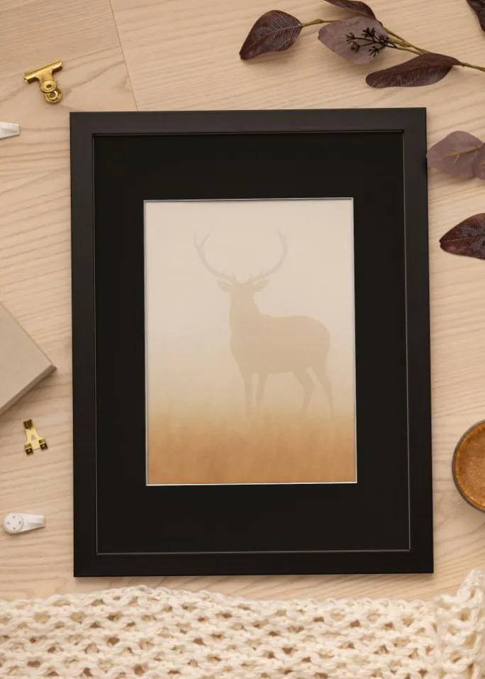 Ramme Black Wood 70x100 cm - Passepartout Sort 62x85 cm