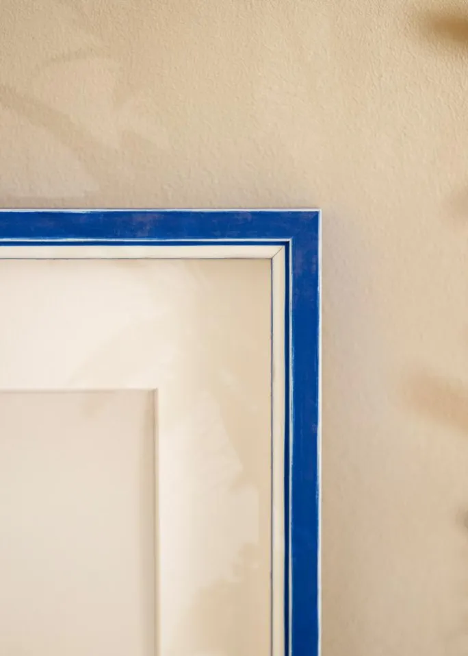 Ramme Diana Blå 59,4x84 cm - Passepartout Hvid 47x75 cm