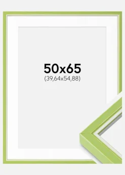 Ramme Diana Lysegrøn 50x65 cm - Passepartout Hvid 16x22 inches