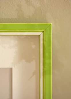 Ramme Diana Lysegrøn 50x65 cm - Passepartout Hvid 16x22 inches