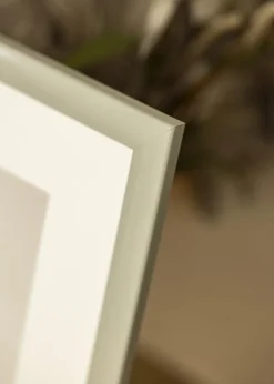 Ramme Dorset Lysegrå - Valgfri Størrelse (Akrylglas)