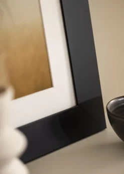 Ramme Dover Sort - Valgfri Størrelse (Akrylglas)