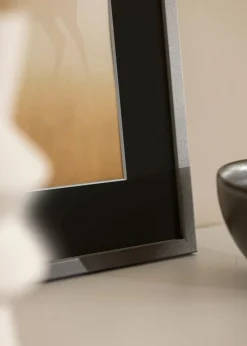 Ramme Edsbyn Grafit 28x35 cm - Passepartout Sort 8x10 inches