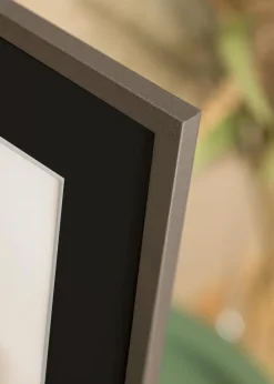 Ramme Edsbyn Grafit 15x20 cm - Passepartout Sort 4x5 inches