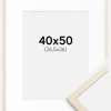 Ramme Edsbyn Løn 40x50 cm - Passepartout Hvid 27,5x37 cm