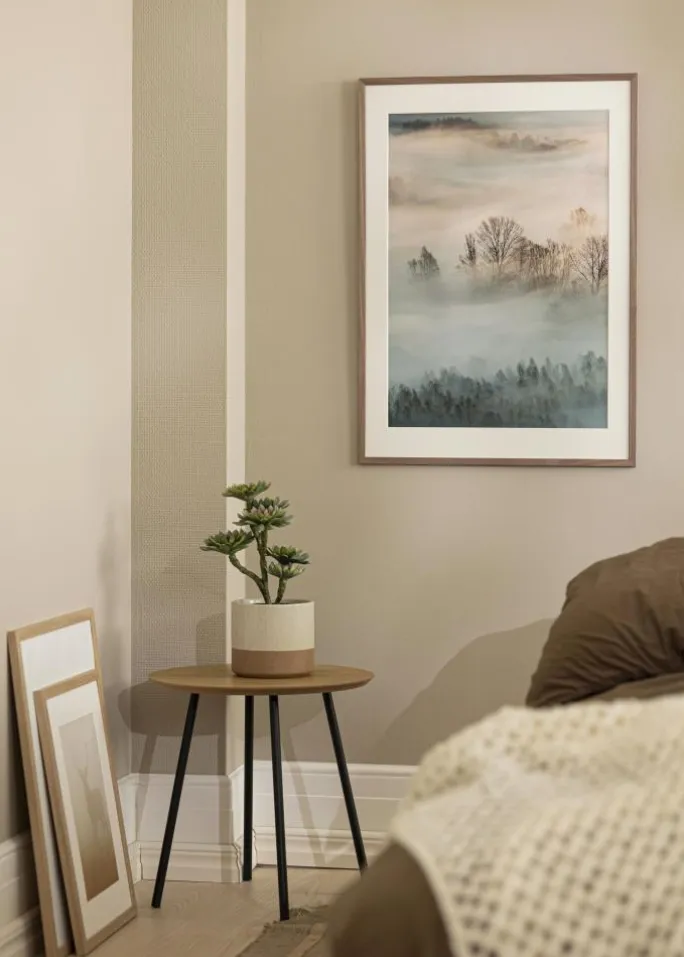 Ramme Edsbyn Lys Valnød 40x50 cm - Passepartout Hvid 27,5x37 cm