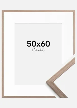 Ramme Edsbyn Lys Valnød 50x60 cm - Passepartout Hvid 35x45 cm