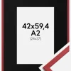 Ramme Edsbyn Rød 42x59,4 cm (A2) - Passepartout Sort 25x38 cm