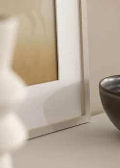 Ramme Edsbyn Sand 40x60 cm - Passepartout Hvid 25x50 cm