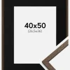 Ramme Edsbyn Valnød 40x50 cm - Passepartout Sort 27,5x37 cm