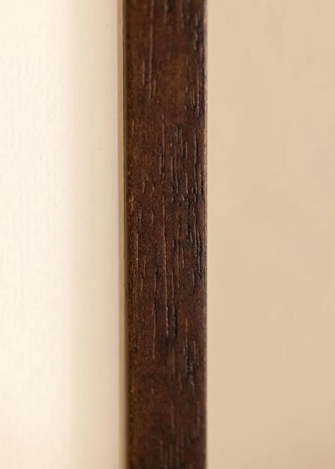 Ramme Edsbyn Valnød 13x18 cm - Passepartout Hvid 3,5x5 inches