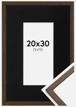 Ramme Edsbyn Valnød 20x30 cm - Passepartout Sort 10x20 cm