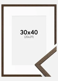 Ramme Edsbyn Valnød 30x40 cm - Passepartout Hvid 21x30 cm