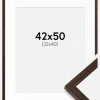 Ramme Edsbyn Valnød 42x50 cm - Passepartout Hvid 33x41 cm