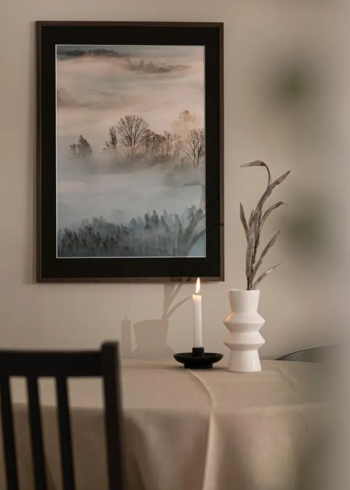 Ramme Edsbyn Valnød 40x50 cm - Passepartout Sort 12x16 inches