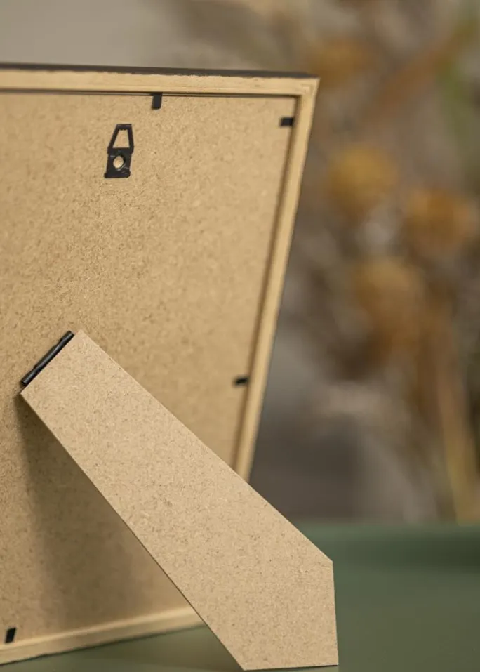 Ramme Edsbyn Valnød 15x15 cm - Passepartout Sort 9x9 cm